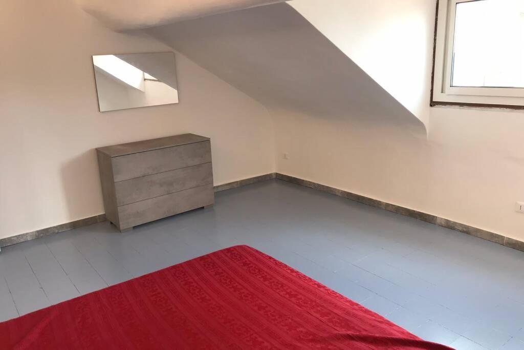 Appartamento sul mare alla Foce Imperia Esterno foto